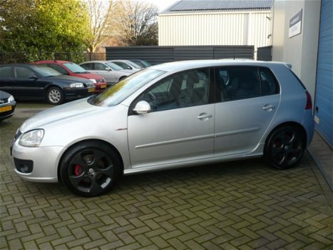 Volkswagen Golf - 2.0 TFSI GTI XENON - 1