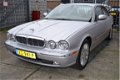 Jaguar XJ - 3.5 V8 LWB DEALER AUTO XJ 3.5 V8 141000 ABSOLUTE NIEUWSTAAT - 1 - Thumbnail