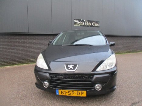 Peugeot 307 - 1.6 HDi XS - 1