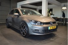 Volkswagen Golf - 1.2 TSI Comfortline navigatie clima cruise pdc 18 inch 105 pk