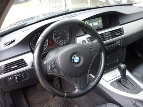 BMW 3-serie Touring - 320i Executive APK tot 06-11-2020 - 1