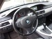 BMW 3-serie Touring - 320i Executive APK tot 06-11-2020 - 1 - Thumbnail