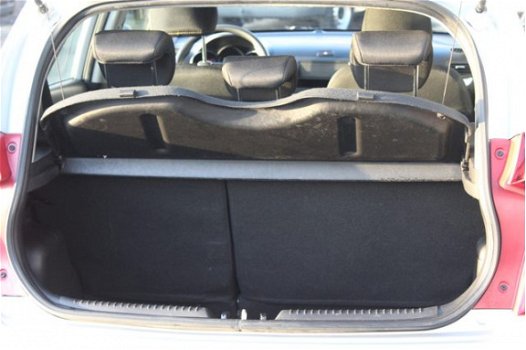 Kia Picanto - 1.0 CVVT EconomyLine (66pk) 5-drs/ Bumpers in kleur/ Deelbare achterbank/ Stuurbekr./ - 1
