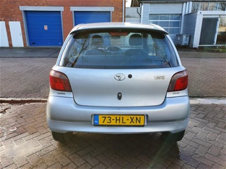 Toyota Yaris - 1.3-16V VVT-i Luna NAP APK 7/2020 - 1