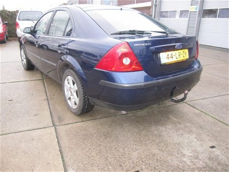 Ford Mondeo - 1.8-16V Centennial - 1