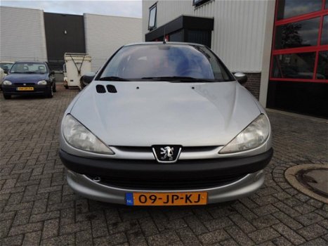 Peugeot 206 - 1.4 Gentry , Automaat, Airco - 1