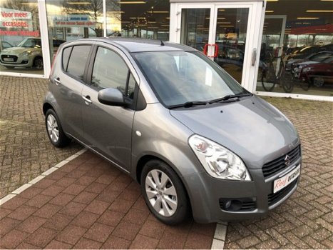 Suzuki Splash - 1.2 Exclusive trekhaak, airco, radio cd speler, lichtmetalen velgen, zomer en winter - 1