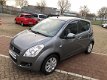 Suzuki Splash - 1.2 Exclusive trekhaak, airco, radio cd speler, lichtmetalen velgen, zomer en winter - 1 - Thumbnail