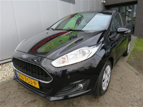 Ford Fiesta - 1.5 TDCi Style Ultimate Lease Edition Navi Airco PDC Bluetooth Cruise - 1