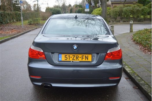 BMW 5-serie - 520i Corporate Lease Introduction comfort/navi/mfs/nap/facelift - 1