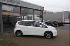 Honda Jazz - 1.4 Hybrid Business Mode +