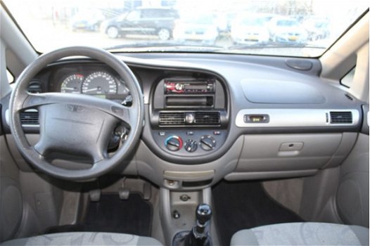 Daewoo Tacuma - 1.6-16V Style airco, radio cd speler, elektrische ramen, schuif- kanteldak - 1