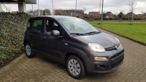 Fiat Panda - 1.2 Lounge 69pk - 1