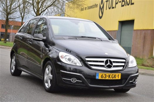 Mercedes-Benz B-klasse - 170 B170 AUTOMAAT AIRCO/NAVI/STOELVERW./CRUISE NETTE AUTO - 1