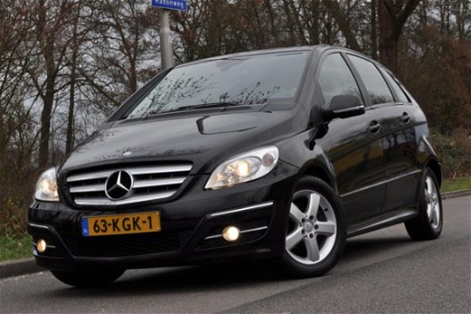 Mercedes-Benz B-klasse - 170 B170 AUTOMAAT AIRCO/NAVI/STOELVERW./CRUISE NETTE AUTO - 1