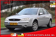 Ford Mondeo - 1.8-16V First Edition AIRCO/CRUISE/BLUETOOTH PARROT NETTE AUTO