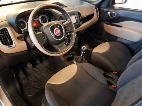 Fiat 500 L - 1.4-16V Lounge | Airco - Parkeer sens - 17 lichtmetaal | - 1