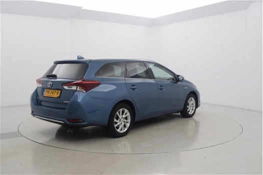 Toyota Auris - TS 1.8 Hybrid Dynamic Navi Automaat - 1