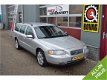 Volvo V70 - 2.4 D5 Edition II NAVI // Leder // Xenon // Trekhaak - 1 - Thumbnail