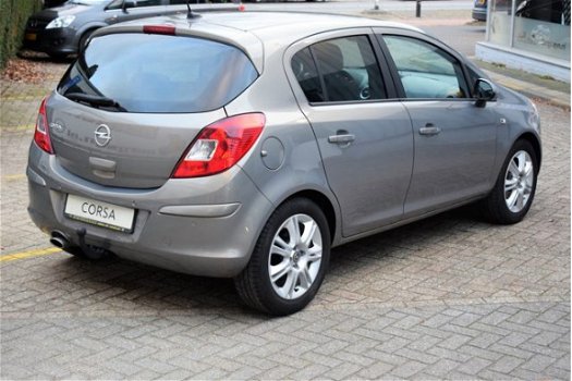 Opel Corsa - 1.4-16V NAVI, BlitZ - 1