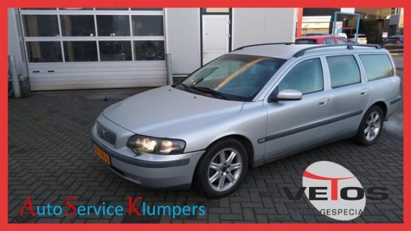 Volvo V70 - 2.4 D5 - 1