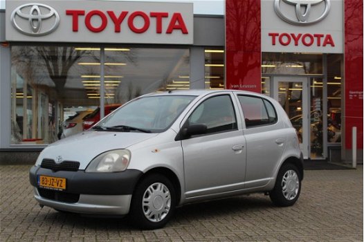 Toyota Yaris - 5 DEURS YORIN STUURBEKRACHTIGING RADIO-CD - 1