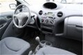 Toyota Yaris - 5 DEURS YORIN STUURBEKRACHTIGING RADIO-CD - 1 - Thumbnail