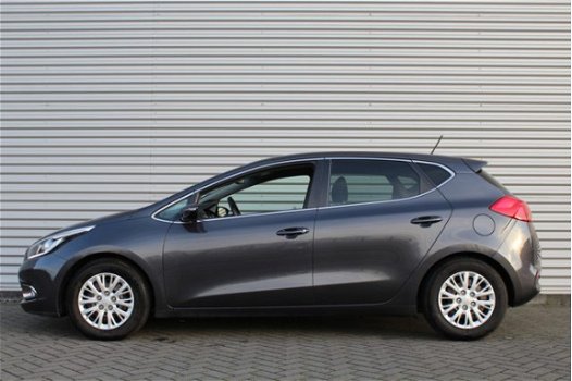 Kia Cee'd - 1.6 GDI BusinessLine | Navi | Airco | Cruise | Camera | - 1