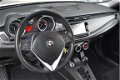 Alfa Romeo Giulietta - 1.4 Turbo 170pk Automaat Distinctive Lusso - 1 - Thumbnail