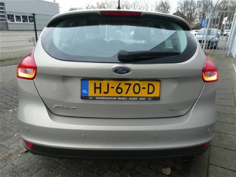 Ford Focus - 1.0 EcoBoost 125pk 5-deurs Titanium Edition - 1