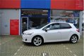 Toyota Auris - 1.8 FULL HYBRID 5DR DYNAMIC SUNROOF - 1 - Thumbnail