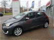 Toyota Yaris - 1.5 Hybrid Dynamic Navi CVT 5D 100pk - 1 - Thumbnail