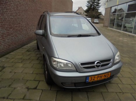 Opel Zafira - 2.2 DTI Maxx/Navi/Trekhaak/R.A.SCHADE - 1