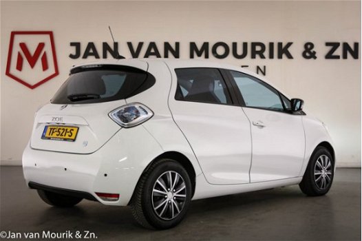 Renault Zoe - Q210 Life Quickcharge 22 kWh (ex Accu) | 100% Elektrisch | Marge | NAVI - 1