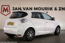 Renault Zoe - Q210 Life Quickcharge 22 kWh (ex Accu) | 100% Elektrisch | Marge | NAVI