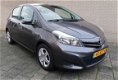 Toyota Yaris - 1.3 16v VVT-i 5-Drs Aspiration I AUTOMAAT I AIRCO I NAVI I TREKHAAK I - 1 - Thumbnail