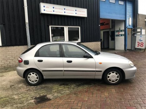 Daewoo Lanos - 1.3 SE * Stuurbekr * 5 Deurs - 1