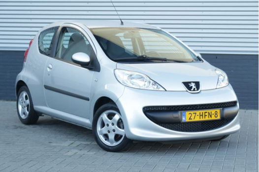 Peugeot 107 - 1.0-12V XS AUTOMAAT AIRCO ELEKTRISCH PAKKET LMV ETC FINANCIEREN AL VANAF 2, 9% - 1