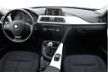 BMW 3-serie Touring - 316i ECC/ PDC/ Stoelverwarming - 1 - Thumbnail