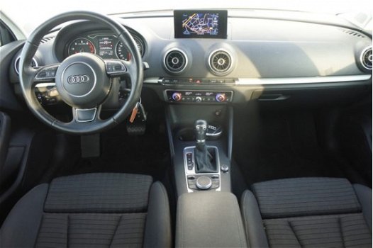 Audi A3 Limousine - 1.4 TFSI CoD Ambition Pro Line Plus Geen import/ Dealer onderh/ Navi/ Xenon/ Ada - 1
