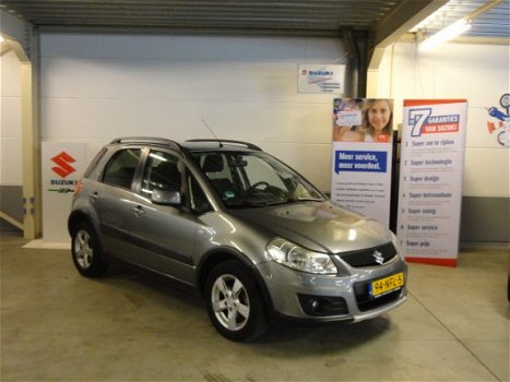 Suzuki SX4 - 1.6 5DR EXCLUSIVE - 1