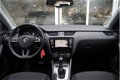 Skoda Octavia - 1.6 TDI 110pk Greentech DSG Ambition Businessline - 1 - Thumbnail