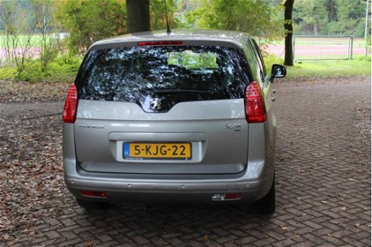 Peugeot 5008 - 1.6 e-HDi Automaat, 7-persoons - 1