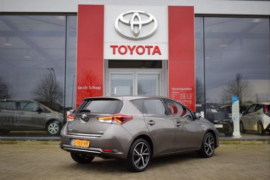 Toyota Auris - 1.8 Hybrid Dynamic 122pk Automaat | Stoelverwarming | Navigatie | Cruise control | Tr - 1