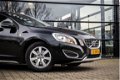 Volvo S60 - 1.6 T3 Kinetic , Trekhaak, Navigatie, - 1 - Thumbnail