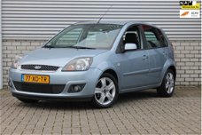 Ford Fiesta - 1.4-16V Futura | "ALS NIEUW" | AIRCO | NAP | AUX | Laatste Eigenaar 8 Jaar in Bezit |