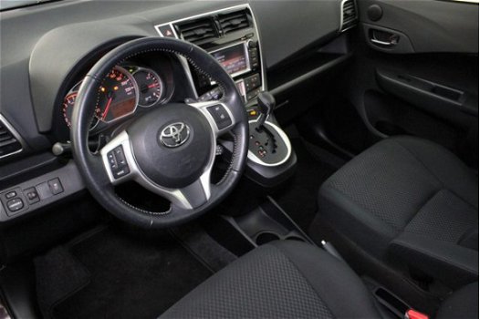 Toyota Verso S - 1.3 VVT-i Trend Automaat | Panoramadak | Camera | Cruise & Climate Control | Radio- - 1