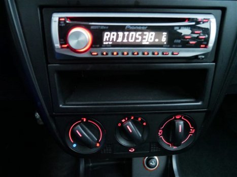 Volkswagen Fox - 1.2 Trendline 3 Deurs, Met Nieuwe Apk - 1