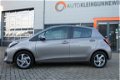 Toyota Yaris - 1.5 Hybrid Lease NAVI / CAMERA / ALL-SEASON BANDEN - 1 - Thumbnail