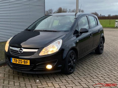 Opel Corsa - 1.4-16V Cosmo - 1